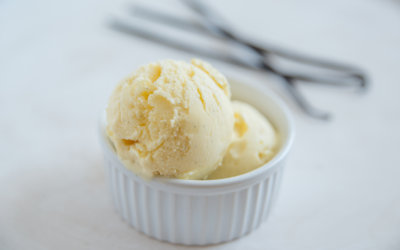 Gelato alla vaniglia dolcificato con eritritolo: il gusto dolce senza zuccheri
